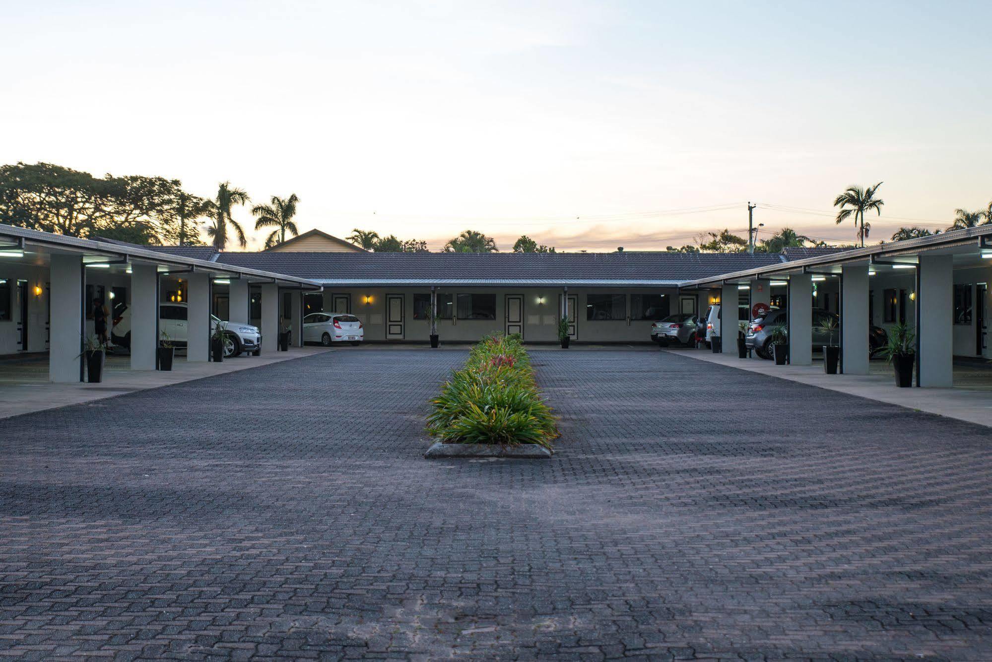 Alara Motor Inn Mackay Exterior foto